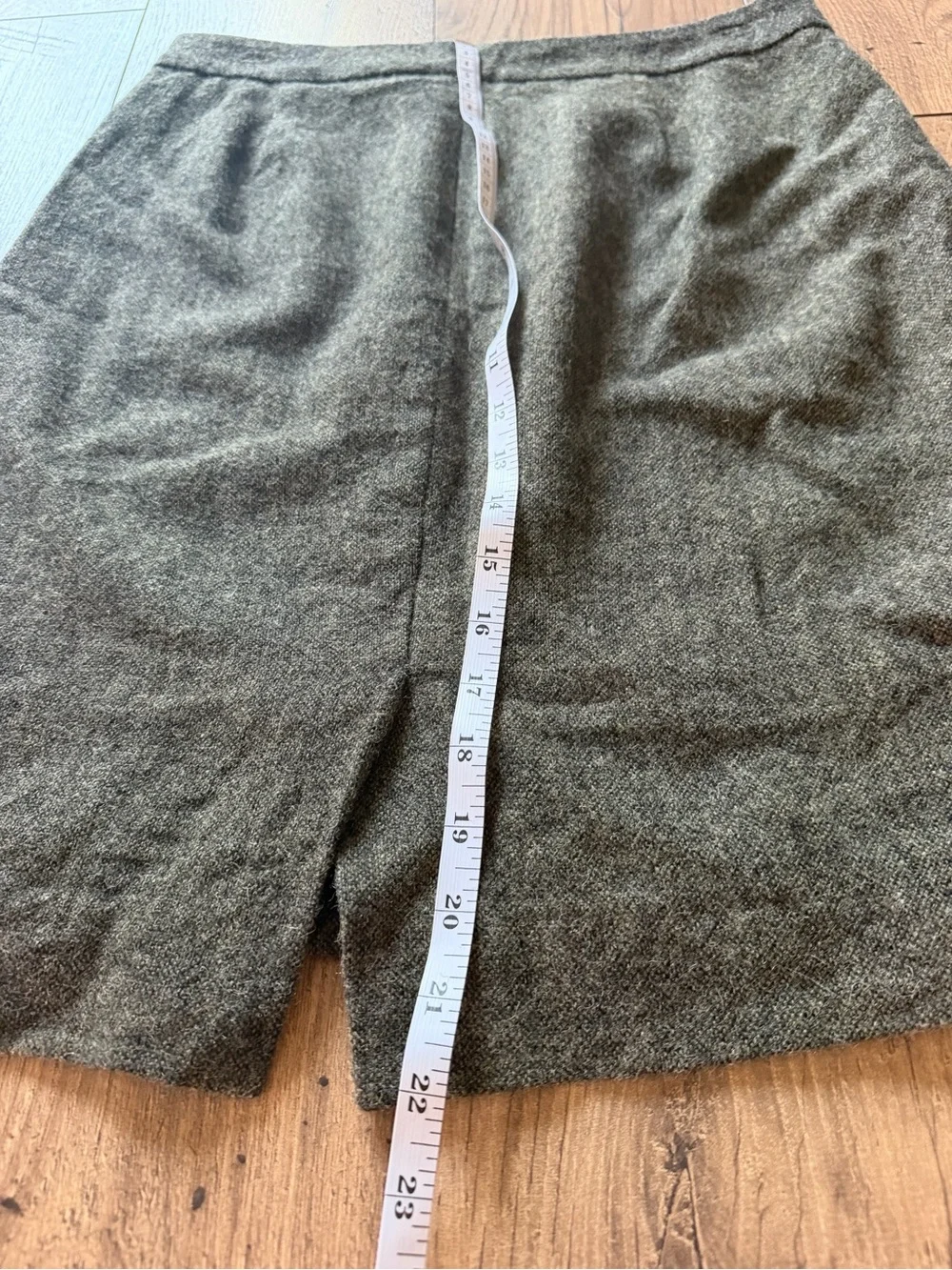 J.Crew Wool Blend Tweed Herringbone Pencil Mini Skirt Olive Green gray like new